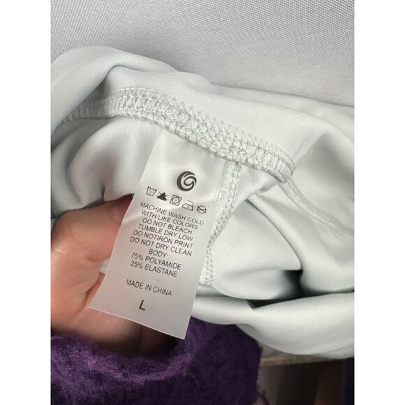 Women’s Uncia Active Large Seafoam Blue Biker Shorts - Picture 5 of 5